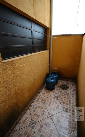 Casa à venda com 223m², 3 quartos e 3 vagasQuintal