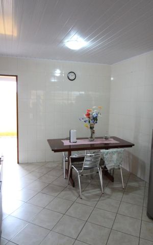 Casa à venda com 223m², 3 quartos e 3 vagasCozinha