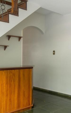 Casa à venda com 176m², 3 quartos e 4 vagas Casa à venda com 176m², 3 quartos e 4 vagasSala de Jantar