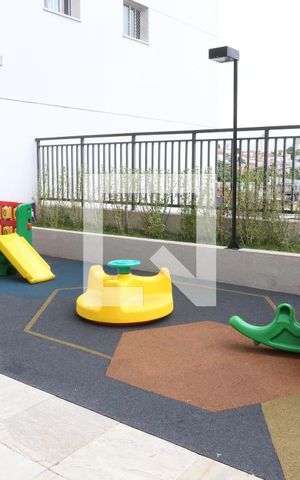 Apartamento à venda com 33m², 2 quartos e sem vagaÁrea comum - Playground