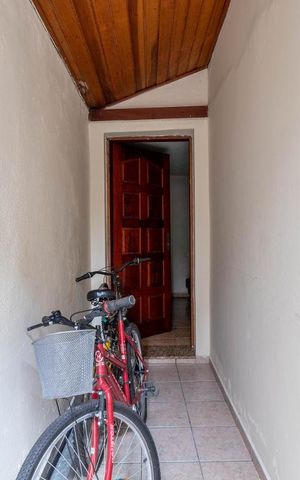 Casa à venda com 146m², 4 quartos e sem vagaEntrada