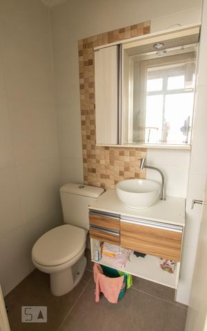 Apartamento à venda com 98m², 3 quartos e 1 vaga Apartamento à venda com 98m², 3 quartos e 1 vagaBanheiro 2