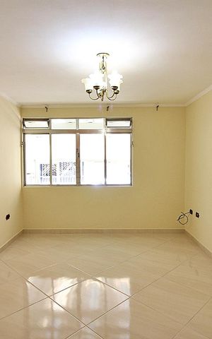 Casa para alugar com 110m², 2 quartos e 2 vagasSala 
