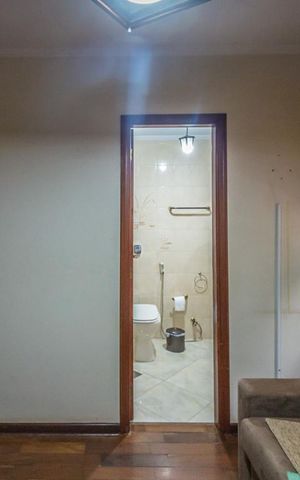 Apartamento à venda com 160m², 4 quartos e 2 vagas Apartamento à venda com 160m², 4 quartos e 2 vagasSuíte 2