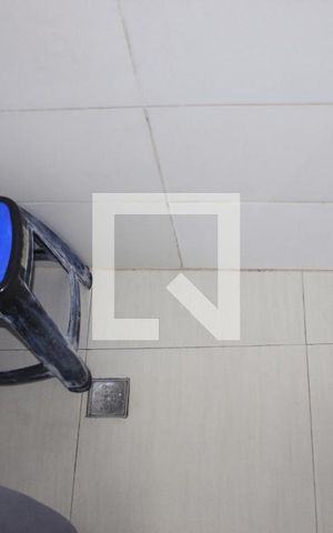 Casa à venda com 130m², 3 quartos e 2 vagasBanheiro 1