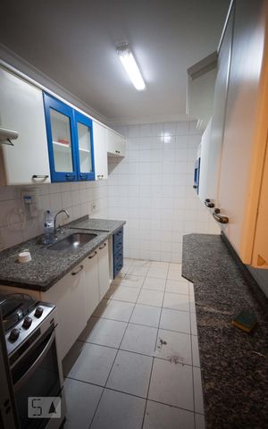 Apartamento à venda com 73m², 3 quartos e 2 vagas Apartamento à venda com 73m², 3 quartos e 2 vagasCozinha