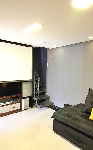 Casa para alugar com 300m², 3 quartos e 3 vagasSala de Cinema 