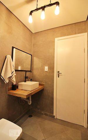 Casa para alugar com 300m², 3 quartos e 3 vagasBanheiro Social 2