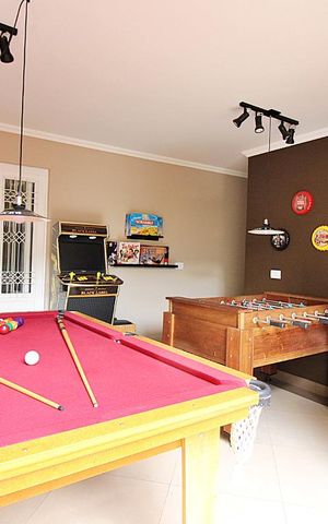 Casa para alugar com 300m², 3 quartos e 3 vagasSala de Jogos