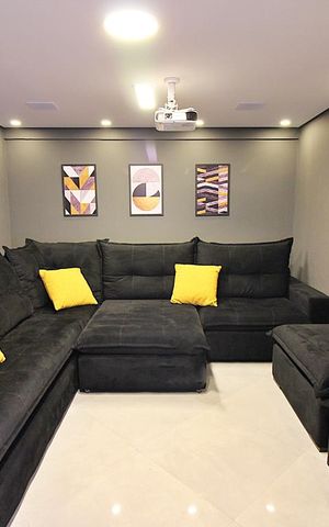 Casa para alugar com 300m², 3 quartos e 3 vagasSala de Cinema 
