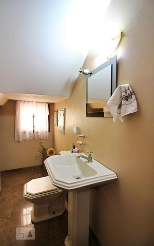Casa para alugar com 300m², 3 quartos e 3 vagasLavabo da Sala 