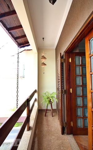 Casa para alugar com 300m², 3 quartos e 3 vagasVaranda do Quarto 1 - Suíte