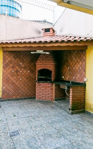 Casa à venda com 270m², 4 quartos e 5 vagasÁrea Externa
