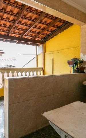 Casa à venda com 270m², 4 quartos e 5 vagasÁrea de Serviço