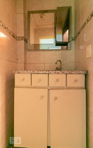 Casa à venda com 270m², 4 quartos e 5 vagasBanheiro