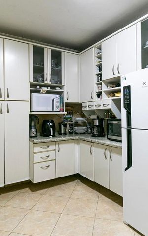 Casa à venda com 270m², 4 quartos e 5 vagasCozinha
