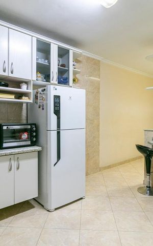 Casa à venda com 270m², 4 quartos e 5 vagasCozinha