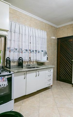 Casa à venda com 270m², 4 quartos e 5 vagasCozinha