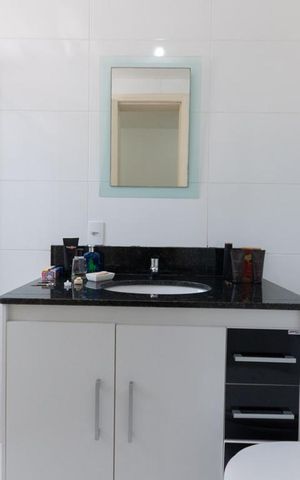 Apartamento à venda com 200m², 3 quartos e 1 vagaBanheiro Suíte