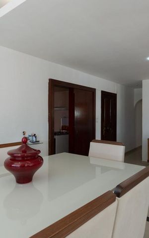 Apartamento à venda com 200m², 3 quartos e 1 vagaSala