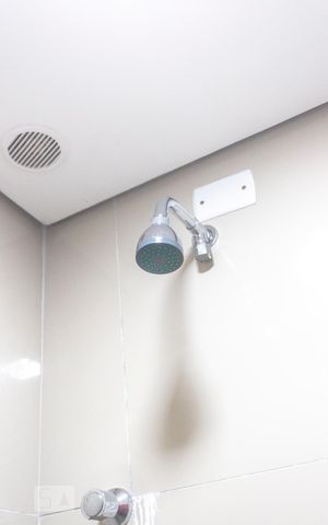 Apartamento à venda com 198m², 4 quartos e 3 vagasChuveiro