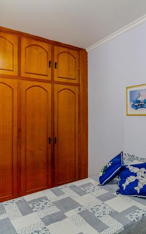 Apartamento à venda com 300m², 4 quartos e 2 vagas Apartamento à venda com 300m², 4 quartos e 2 vagasQuarto 3