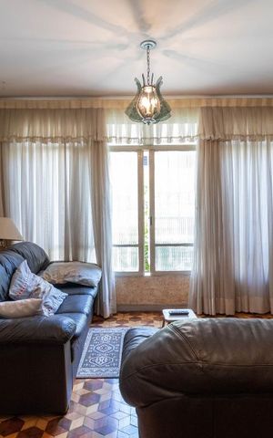 Casa à venda com 178m², 3 quartos e 3 vagasSala de Estar
