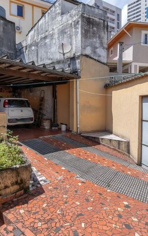 Casa à venda com 178m², 3 quartos e 3 vagasGaragem