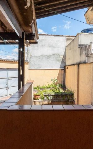 Casa à venda com 178m², 3 quartos e 3 vagasGaragem