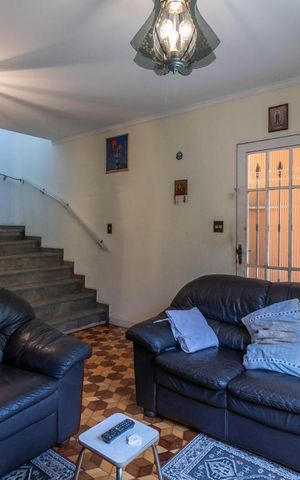 Casa à venda com 178m², 3 quartos e 3 vagasSala de Estar