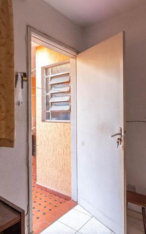 Casa à venda com 178m², 3 quartos e 3 vagasQuarto Externo