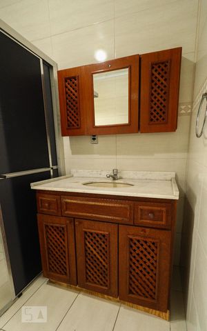 Apartamento para alugar com 121m², 3 quartos e 1 vaga Apartamento para alugar com 121m², 3 quartos e 1 vagaBanheiro da Suíte