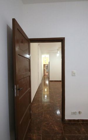 Casa para alugar com 150m², 3 quartos e 1 vagaQuarto - Sala