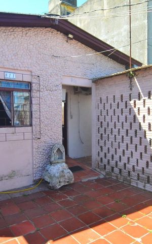 Casa à venda com 136m², 3 quartos e 1 vagaPátio frente
