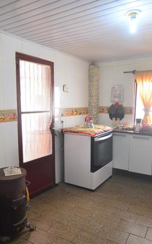 Casa à venda com 136m², 3 quartos e 1 vagaCozinha