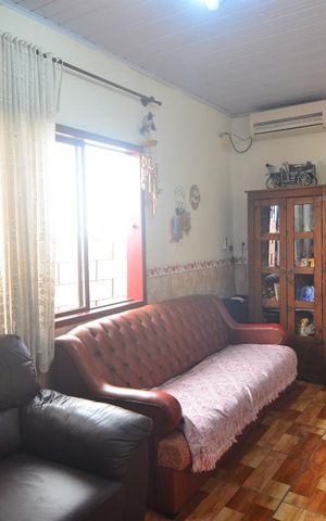 Casa à venda com 136m², 3 quartos e 1 vagaSala