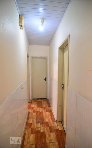 Casa à venda com 136m², 3 quartos e 1 vagaCorredor