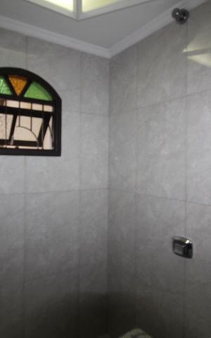 Casa à venda com 338m², 4 quartos e 3 vagasLavabo