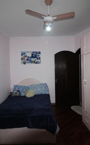 Casa à venda com 338m², 4 quartos e 3 vagasQuarto 2