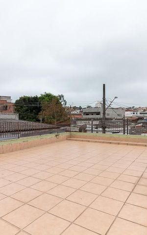 Casa à venda com 300m², 3 quartos e 2 vagasTerraço