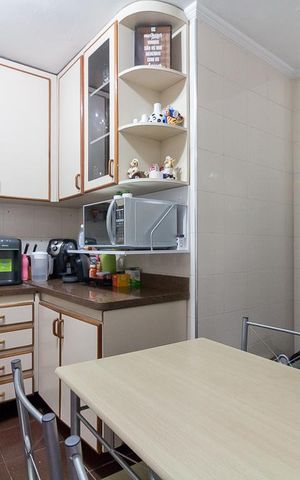 Casa à venda com 300m², 3 quartos e 2 vagasCozinha