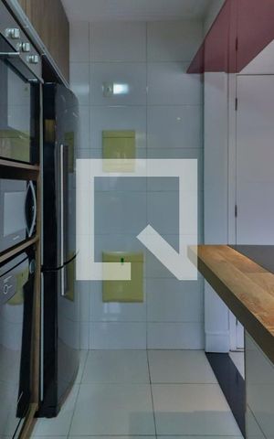 Apartamento para alugar com 73m², 2 quartos e 1 vaga Apartamento para alugar com 73m², 2 quartos e 1 vagaCozinha e Área de Serviço