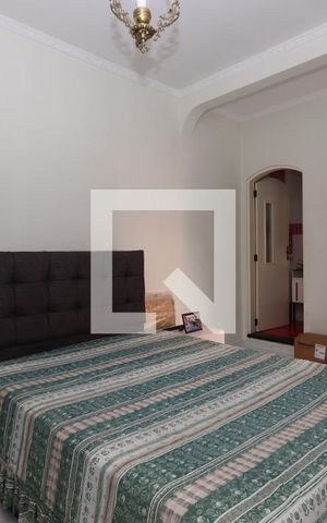 Casa à venda com 180m², 3 quartos e 3 vagasSuíte 2