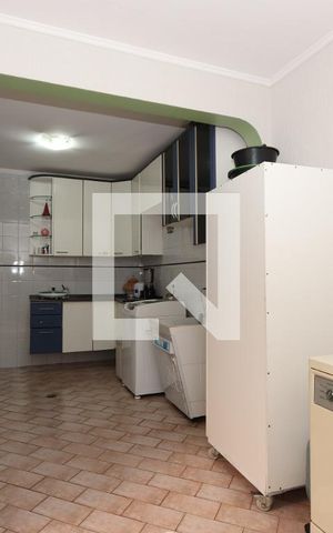Casa à venda com 180m², 3 quartos e 3 vagasLavanderia