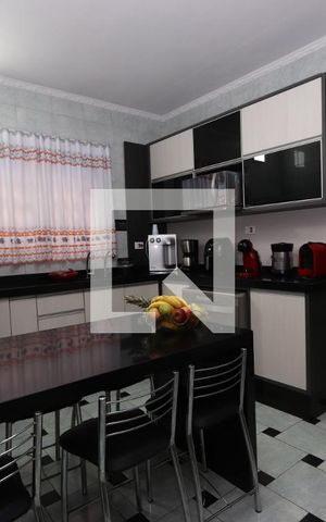 Casa à venda com 180m², 3 quartos e 3 vagasCozinha