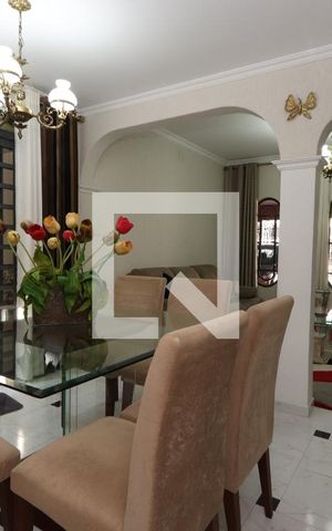 Casa à venda com 180m², 3 quartos e 3 vagasSala de Jantar