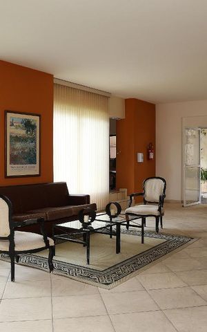 Apartamento para alugar com 58m², 2 quartos e 1 vagaHall social