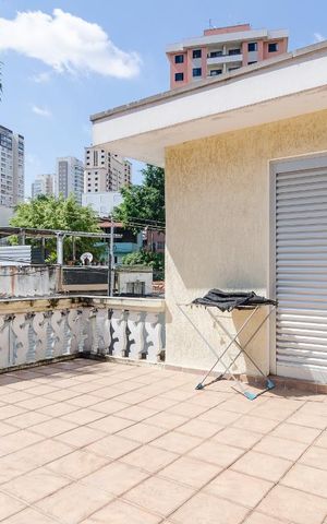 Casa à venda com 210m², 4 quartos e 3 vagas Casa à venda com 210m², 4 quartos e 3 vagasSacada da Suíte