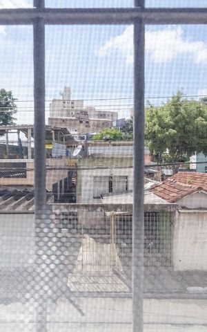 Casa à venda com 210m², 4 quartos e 3 vagas Casa à venda com 210m², 4 quartos e 3 vagasVista do Quarto 3