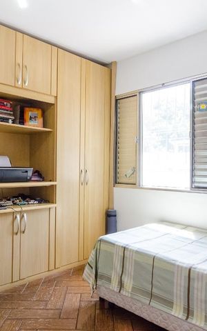 Casa à venda com 210m², 4 quartos e 3 vagas Casa à venda com 210m², 4 quartos e 3 vagasQuarto 3